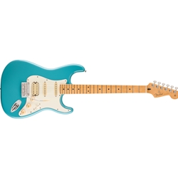 <strong>Fender Player II Stratocaster® HSS (Aquatone Blue)</strong>
